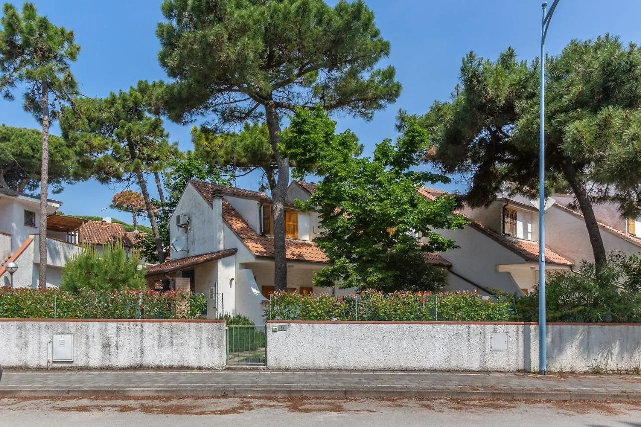 Lido Di Spina Duplex Apartment 0*, Lido di Spina