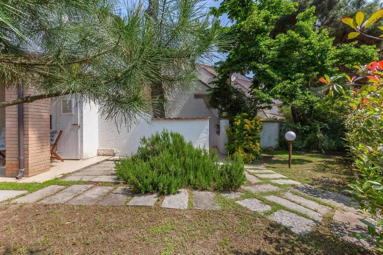 Lido Di Spina Duplex Apartment
